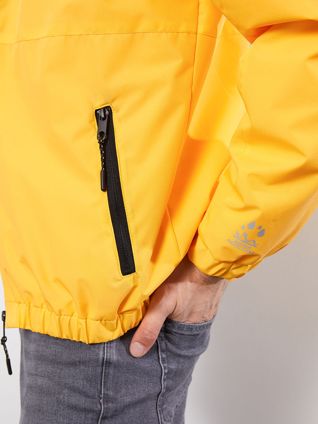 Turuncu Standart Kalıp Kapüşonlu İnce Erkek Yağmurluk-6