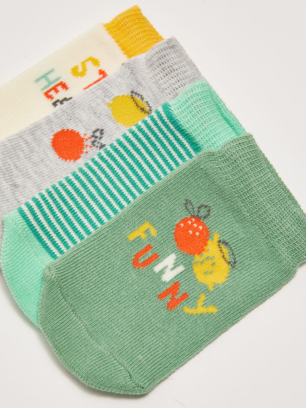 LCW baby Patterned Unisex Baby Booties Socks 4 Pack -S21223Z1-GXK