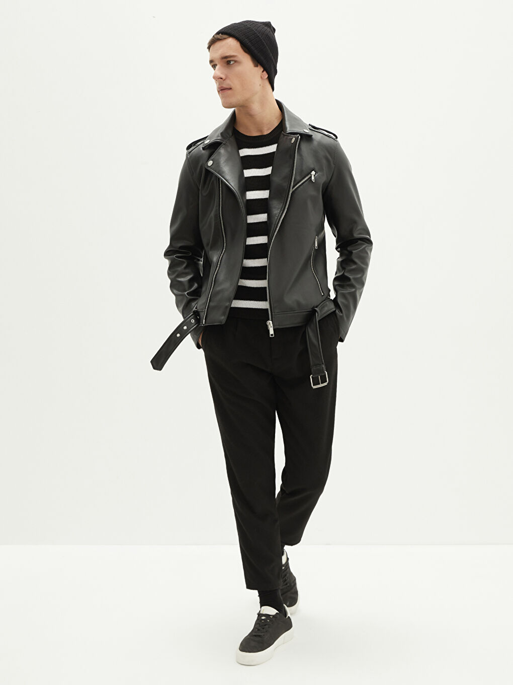 Siyah Slim Fit Ceket Yaka Erkek Deri Görünümlü Mont-4