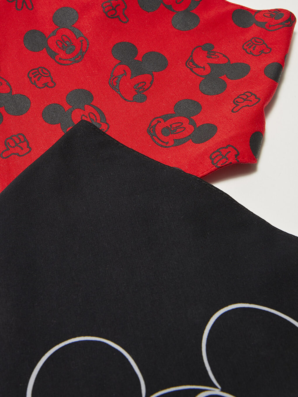 Хлопковый нагрудник для кормления для мальчиков-малышей с принтом Микки Мауса, 2 шт.-2