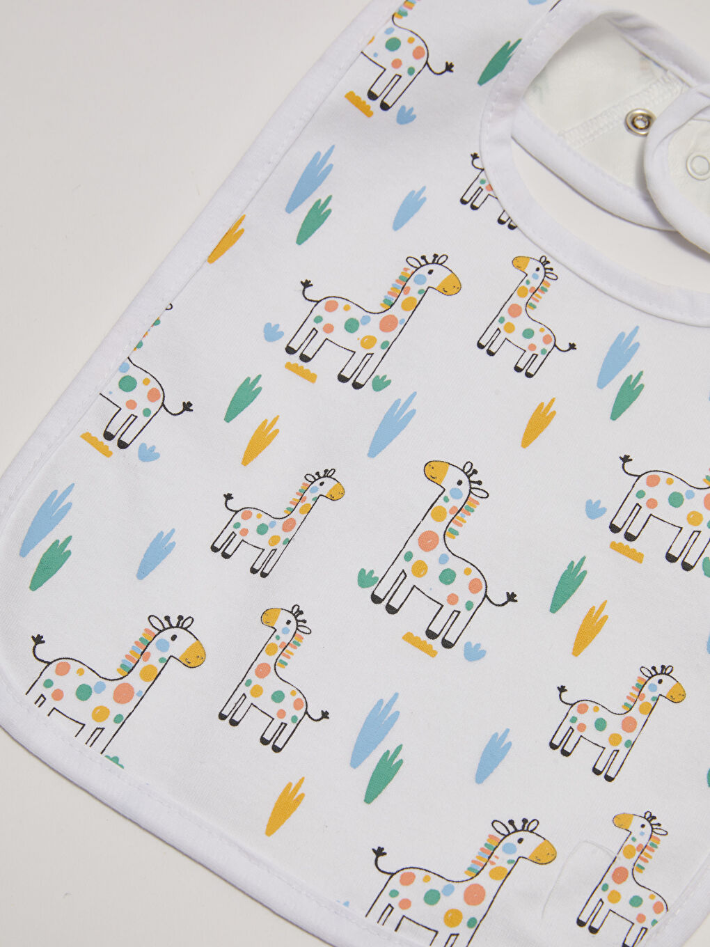 مريلة مطبوعة للأولاد الرضع - مجموعة من 2-3