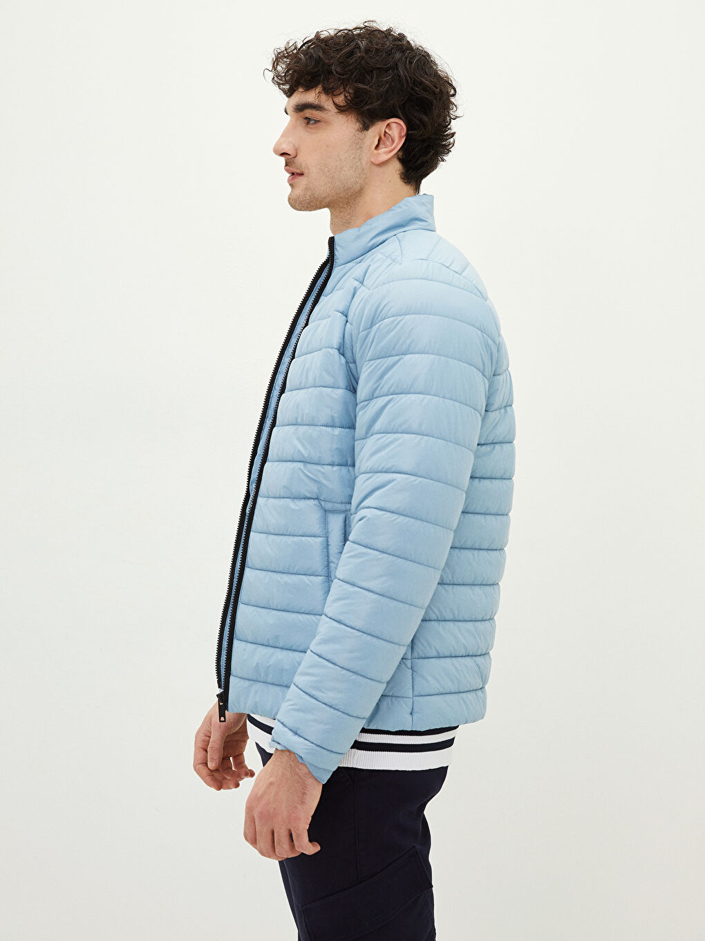 Mavi Slim Fit Dik Yaka Erkek Şişme Mont-1