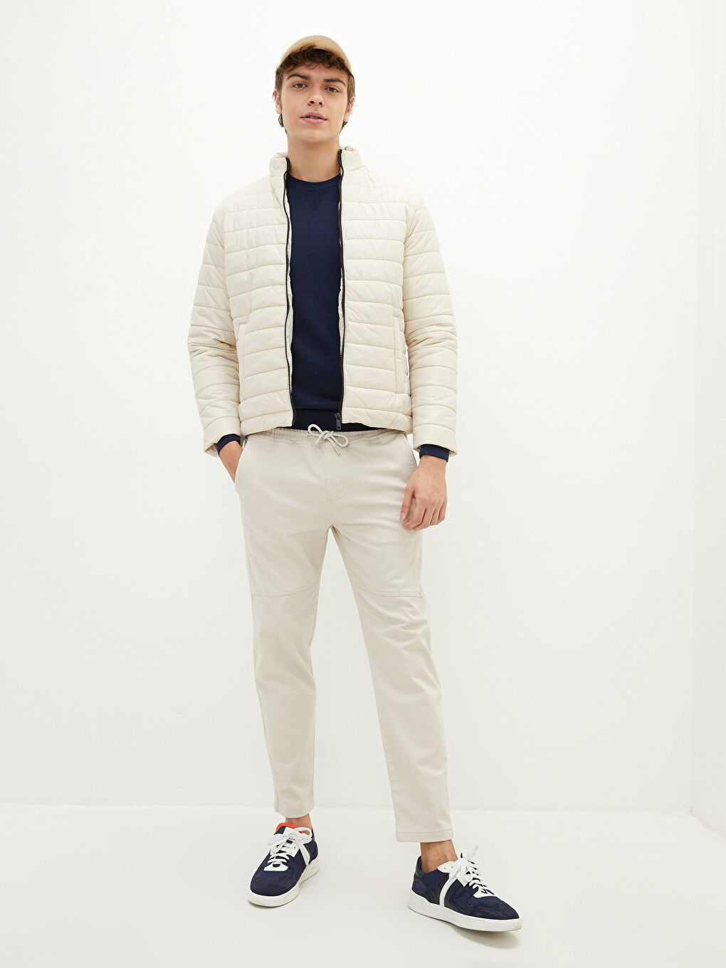 Bej Slim Fit Dik Yaka Erkek Şişme Mont-1