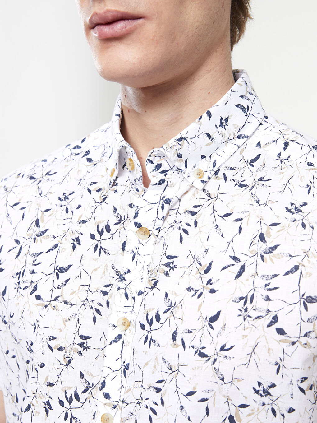 Bej Slim Fit Kısa Kollu Desenli Poplin Erkek Gömlek-3