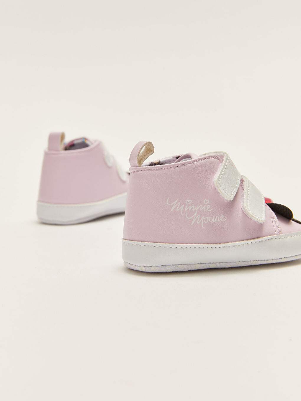 LCW STEPS Minnie Mouse Licensed Velcro Closure Baby Girl Pre-Toddler Shoes -S21347Z1-RYP