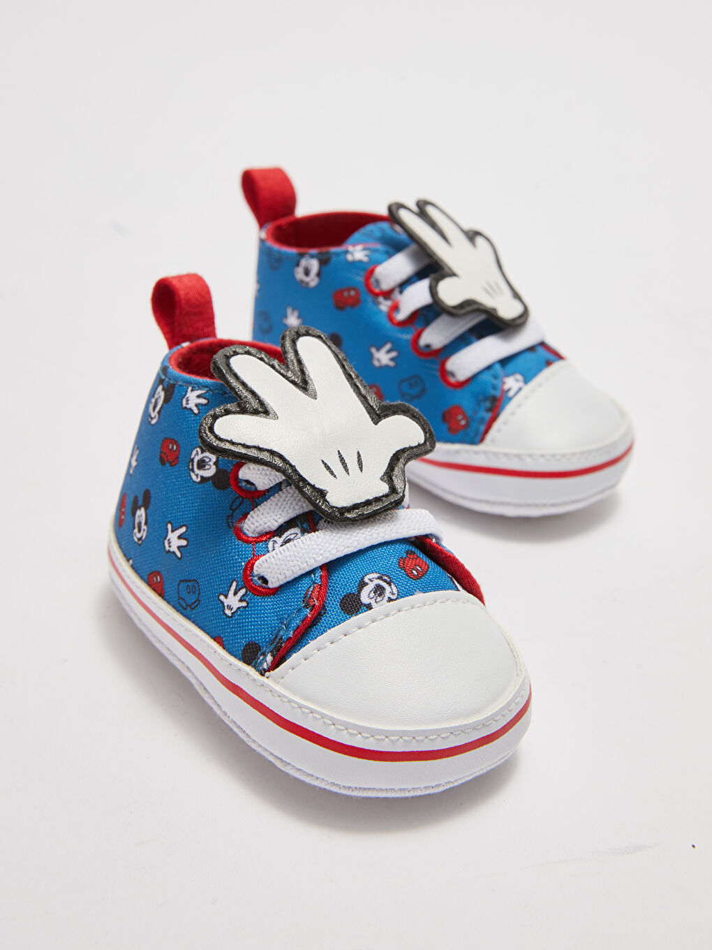 LCW STEPS Bedruckte Mickey Mouse Lizenzierte Schnür-Applikations-Baby-Jungen-Kleinkindschuhe -S21349Z1-RZU