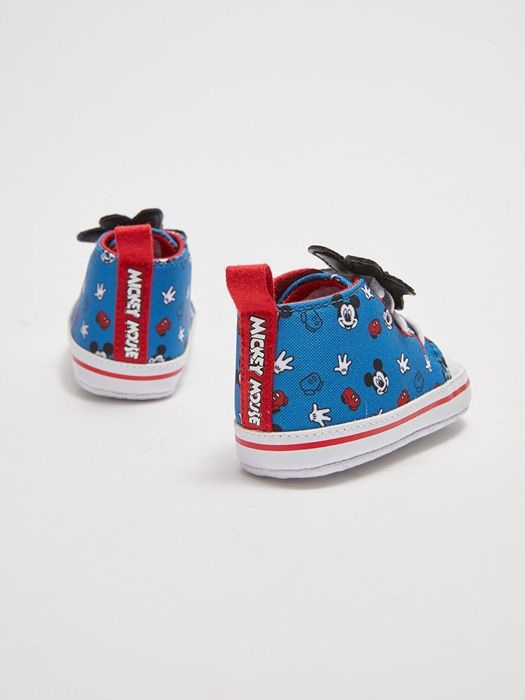 LCW STEPS Bedruckte Mickey Mouse Lizenzierte Schnür-Applikations-Baby-Jungen-Kleinkindschuhe -S21349Z1-RZU