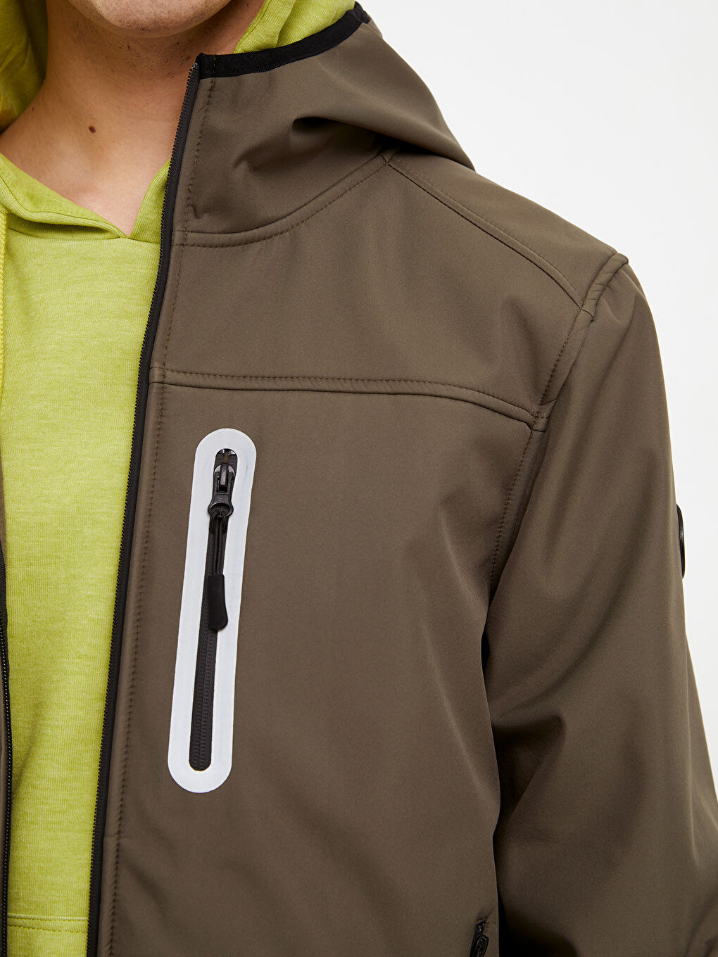 Haki Standart Kalıp Kapüşonlu Erkek Yağmurluk-5