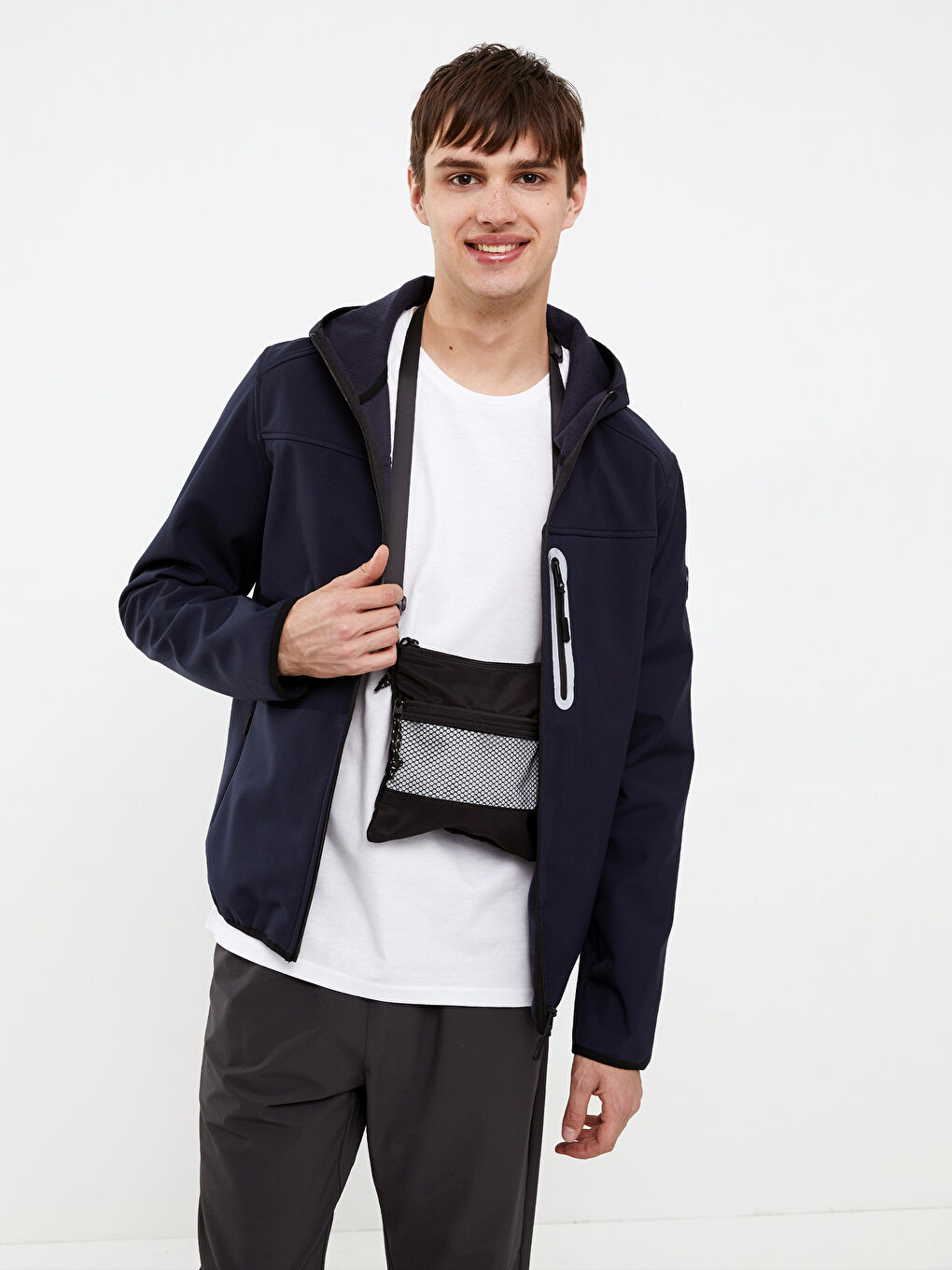 Lacivert Standart Kalıp Kapüşonlu Erkek Yağmurluk