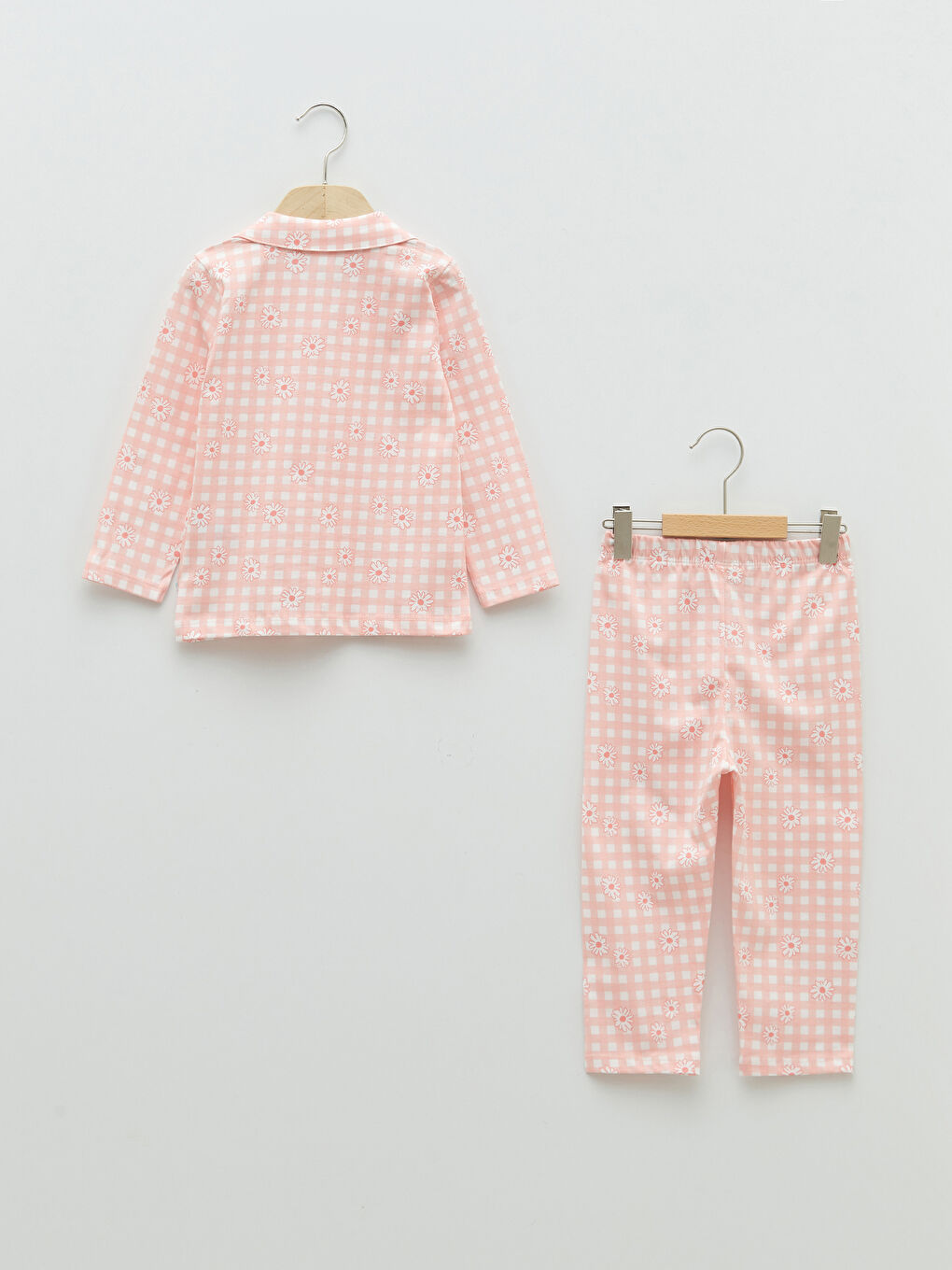 Ekru Polo Yaka Uzun Kollu Desenli Kız Bebek Pijama Takımı-1