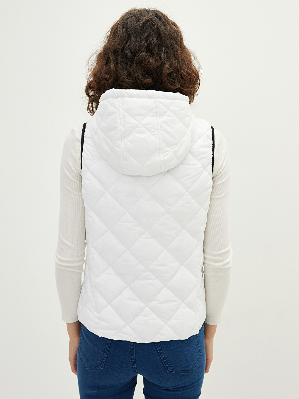 Hooded Quilted Women's Puffer Gilet-4