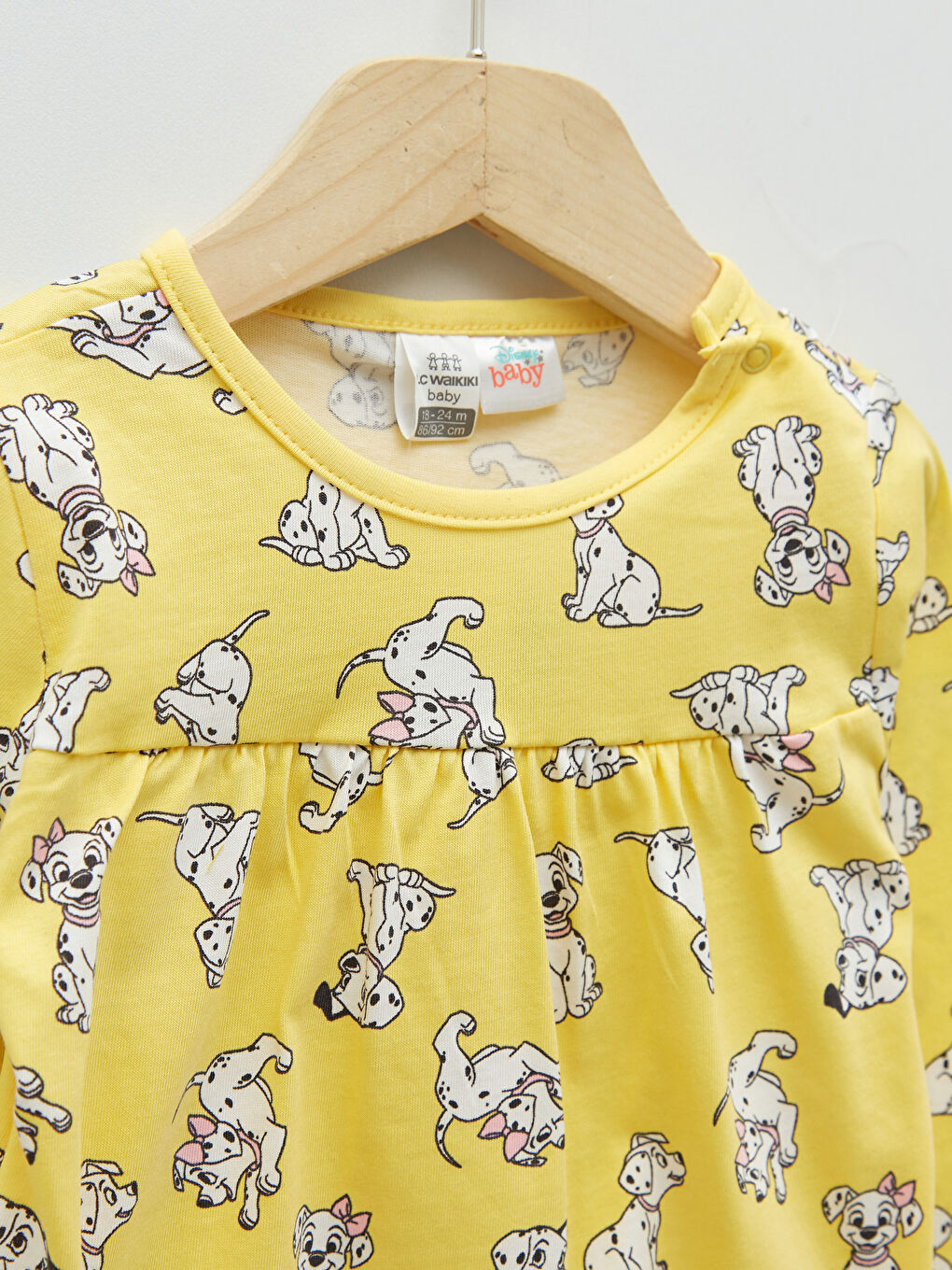 LCW baby Bisiklet Yaka Uzun Kollu 101 Dalmaçyalı Pamuklu Kız Bebek Pijama Takım -S21460Z1-LUG