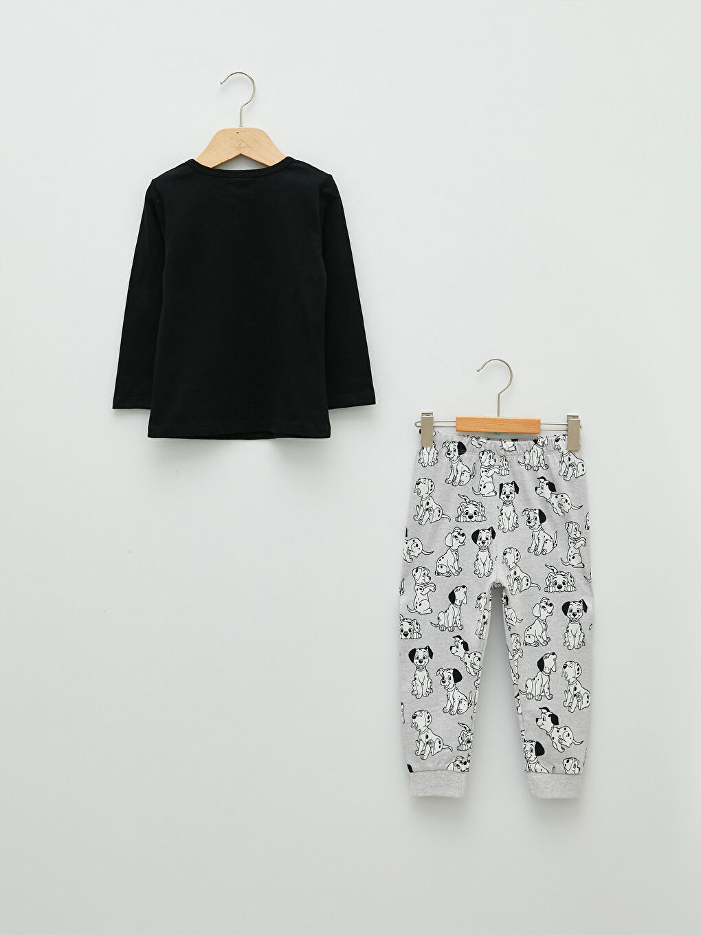 Bisiklet Yaka Uzun Kollu 101 Dalmaçyalı Baskılı Erkek Bebek Pijama Takımı-1