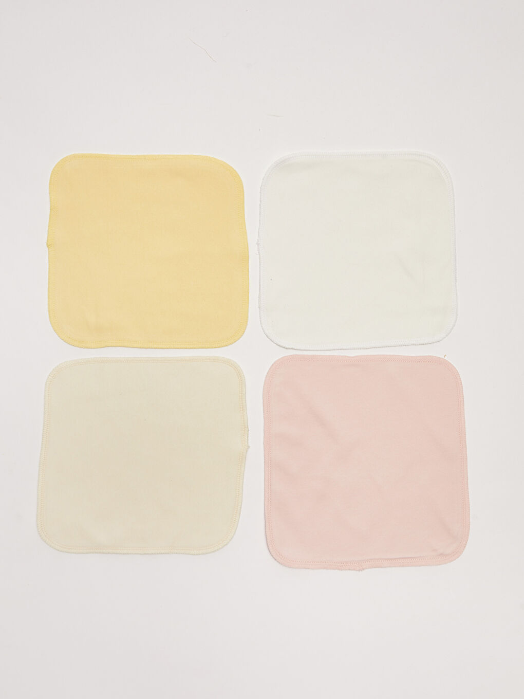 Basic Pamuklu Kız Bebek Ağız Mendili 4'lü