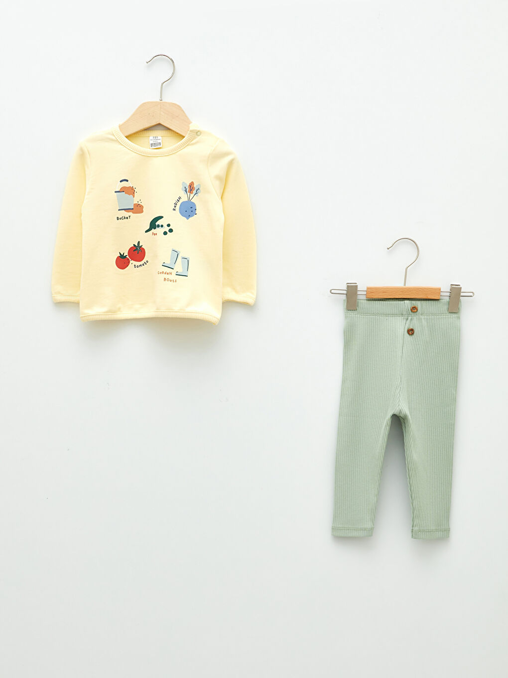 LCW baby Sari Bisiklet Yaka Baskılı Uzun Kollu Erkek Bebek Sweatshirt ve Tayt 2'li Takım