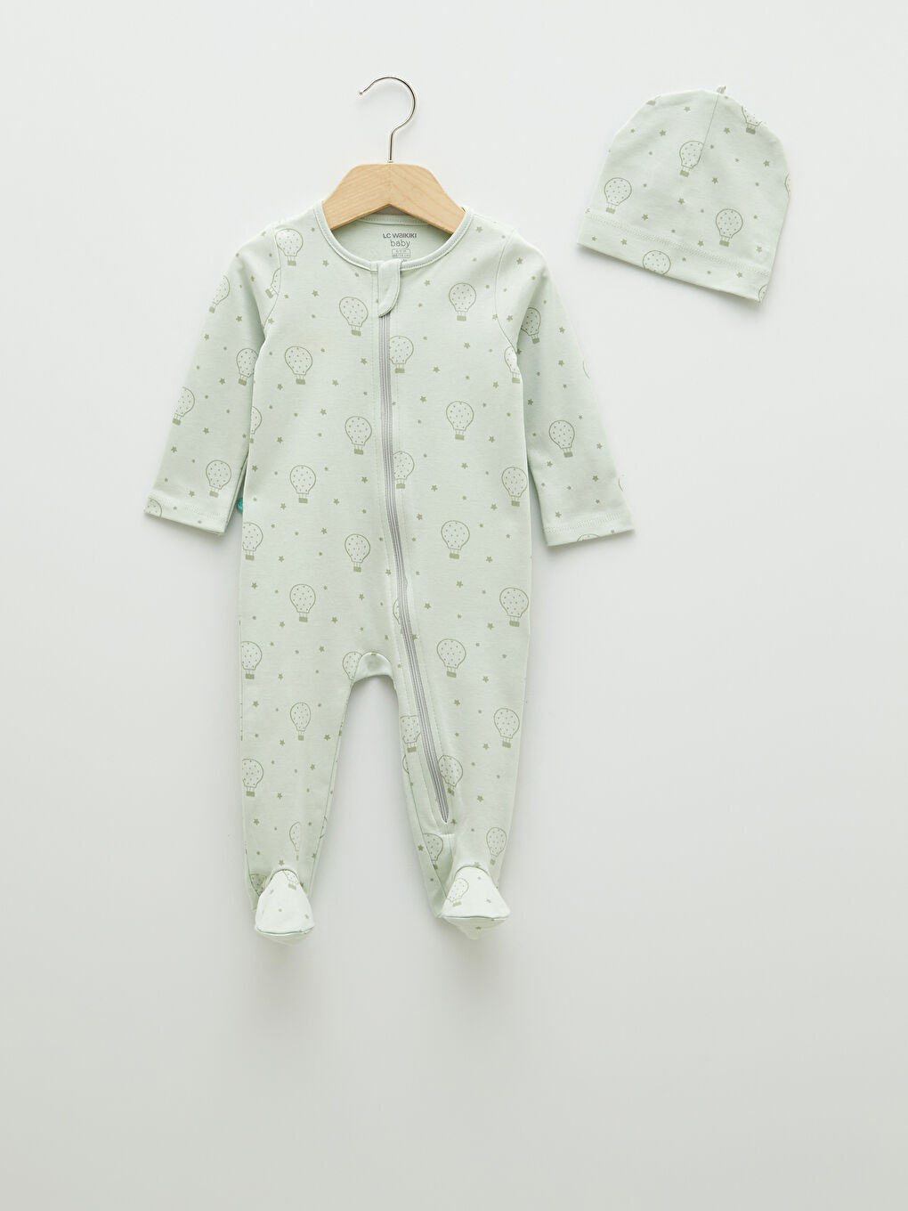 LCW baby Crew Neck Long Sleeve Printed Baby Boy Rompers and Beanie 2-Piece Set -S21672Z1-LRP