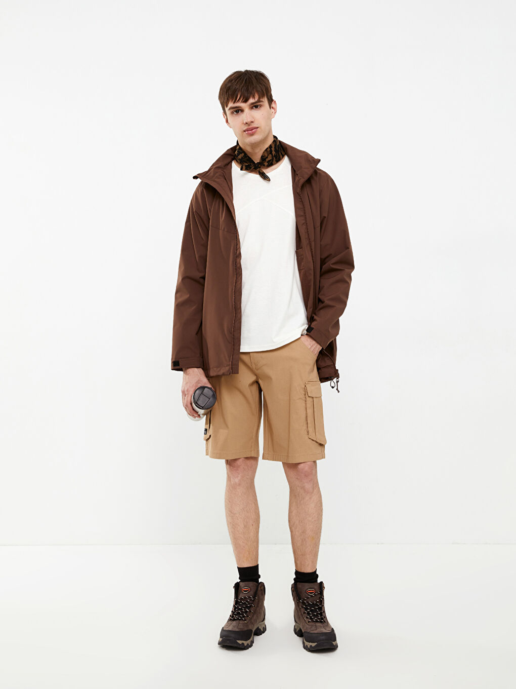 Kahverengi Standart Kalıp Kapüşonlu Erkek Yağmurluk-3