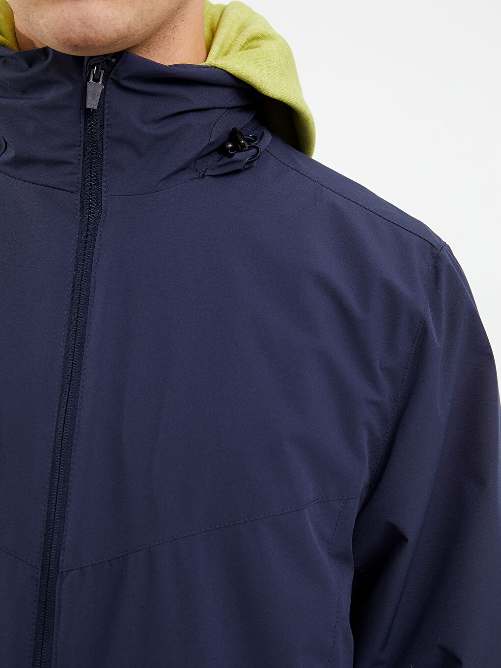 İndigo Standart Kalıp Kapüşonlu Erkek Yağmurluk-3