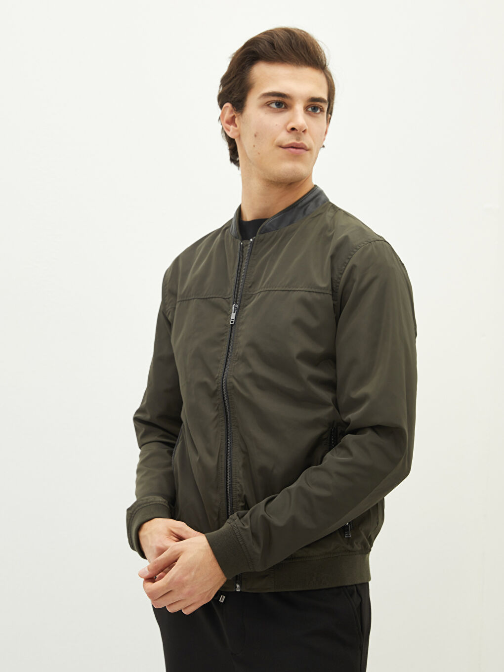 Бомбер с воротником колледж для мужчин