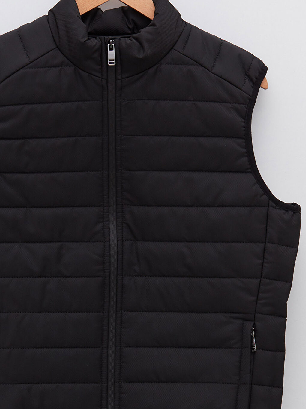 Siyah Slim Fit Dik Yaka Erkek Şişme Yelek-7