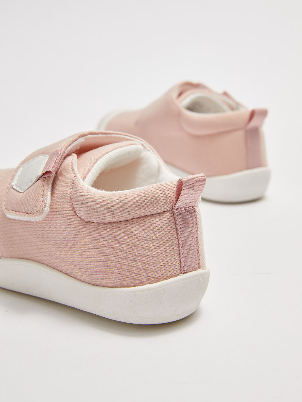 LC Waikiki Velcro Closure Baby Girl First Step Shoes -S21706Z1-SAP