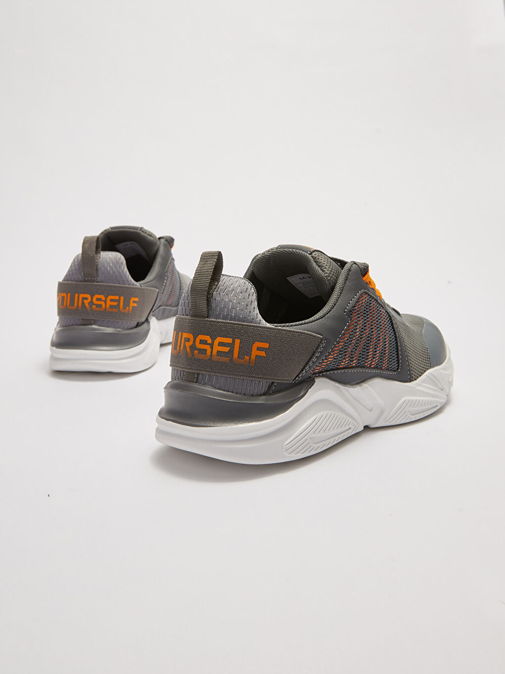 سنيكرز رجالي بتفاصيل شبكية ورباط ونعل سميك-4