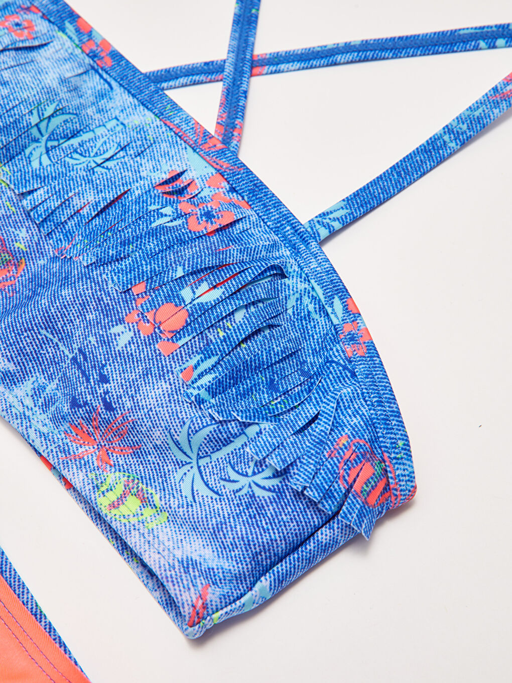 Mavi Esnek Kumaştan Baskılı Kız Çocuk Bikini-2