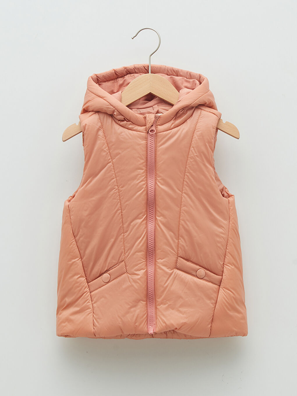 فيست بناتي بكابيش لحديثي الولادة