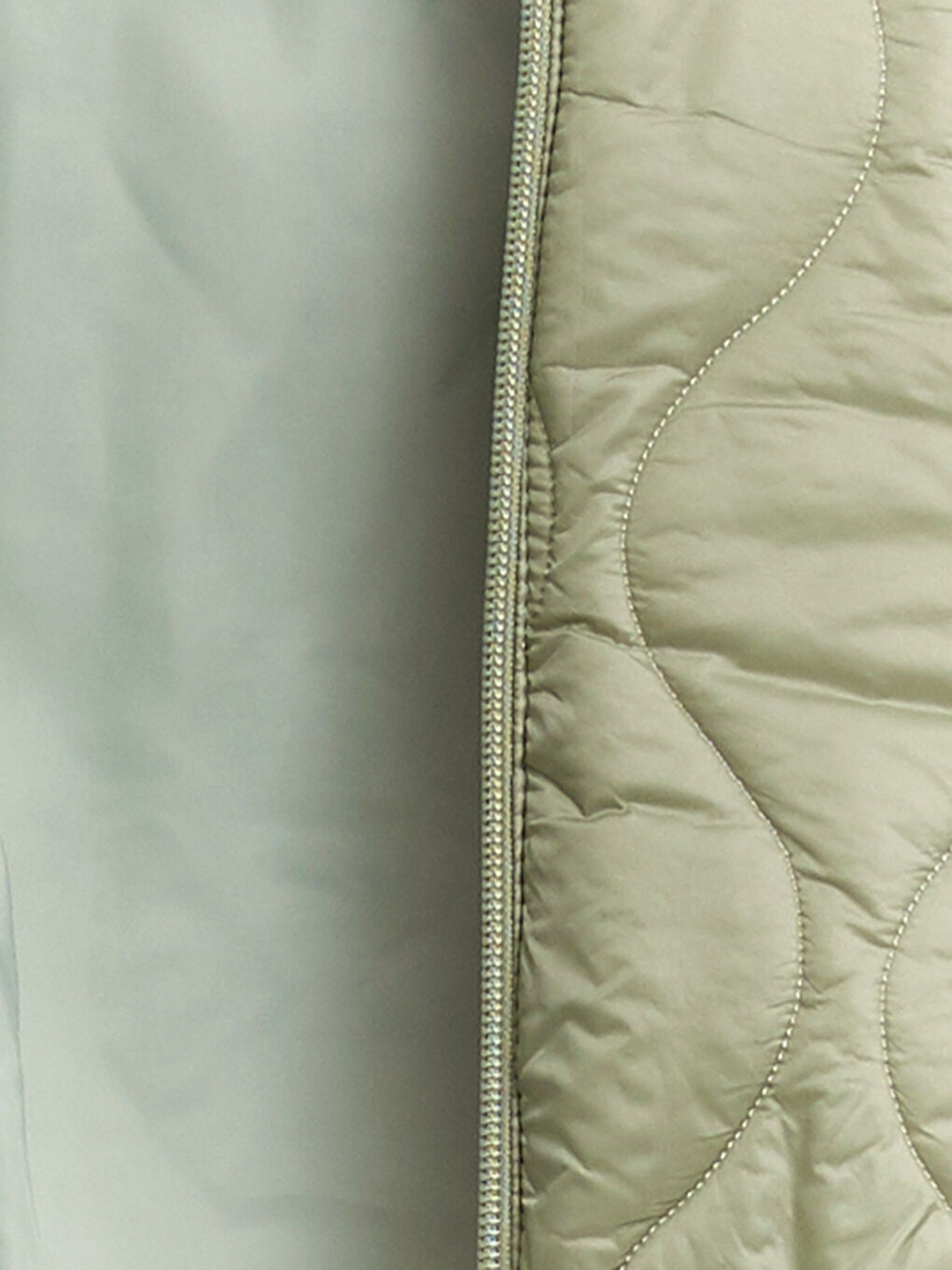 Yeşil Kapüşonlu Uzun Kollu Basic Kız Bebek Fermuarlı Mont-2