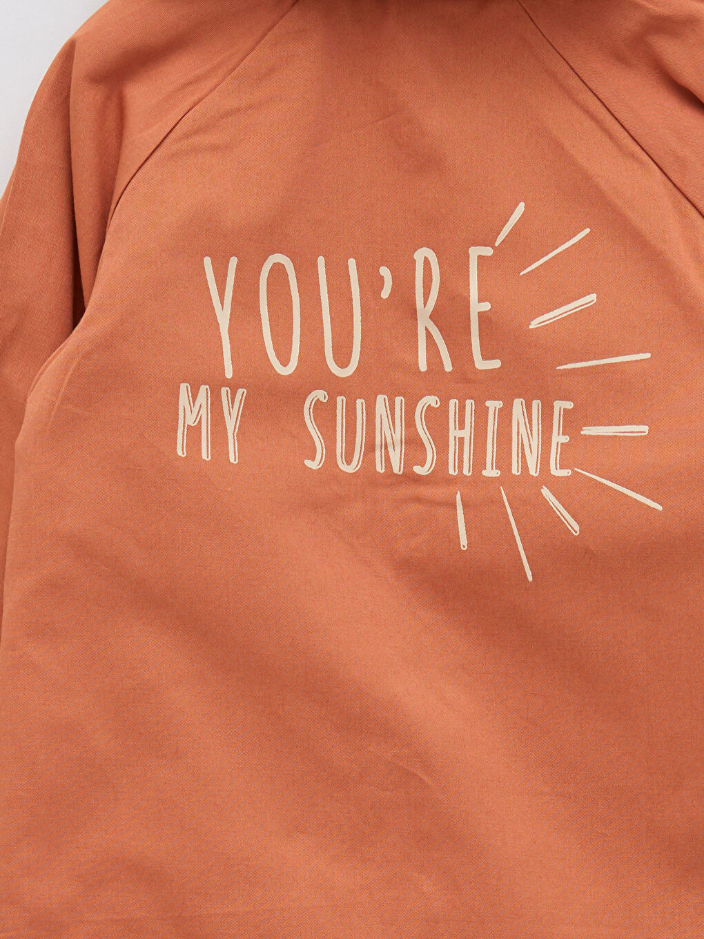 Bej Kapüşonlu Uzun Kollu Baskılı Kız Bebek Çift Taraflı Mont-9