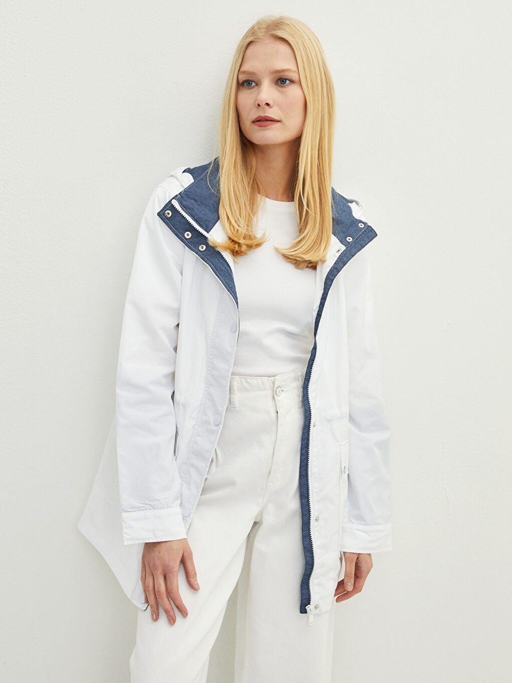 Hooded Straight Pocket Detailed Long Sleeve Women's Raincoat