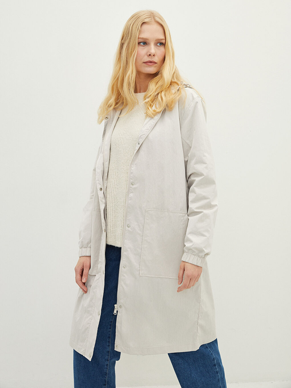 Impermeabil Simplu cu Glugă pentru Femei