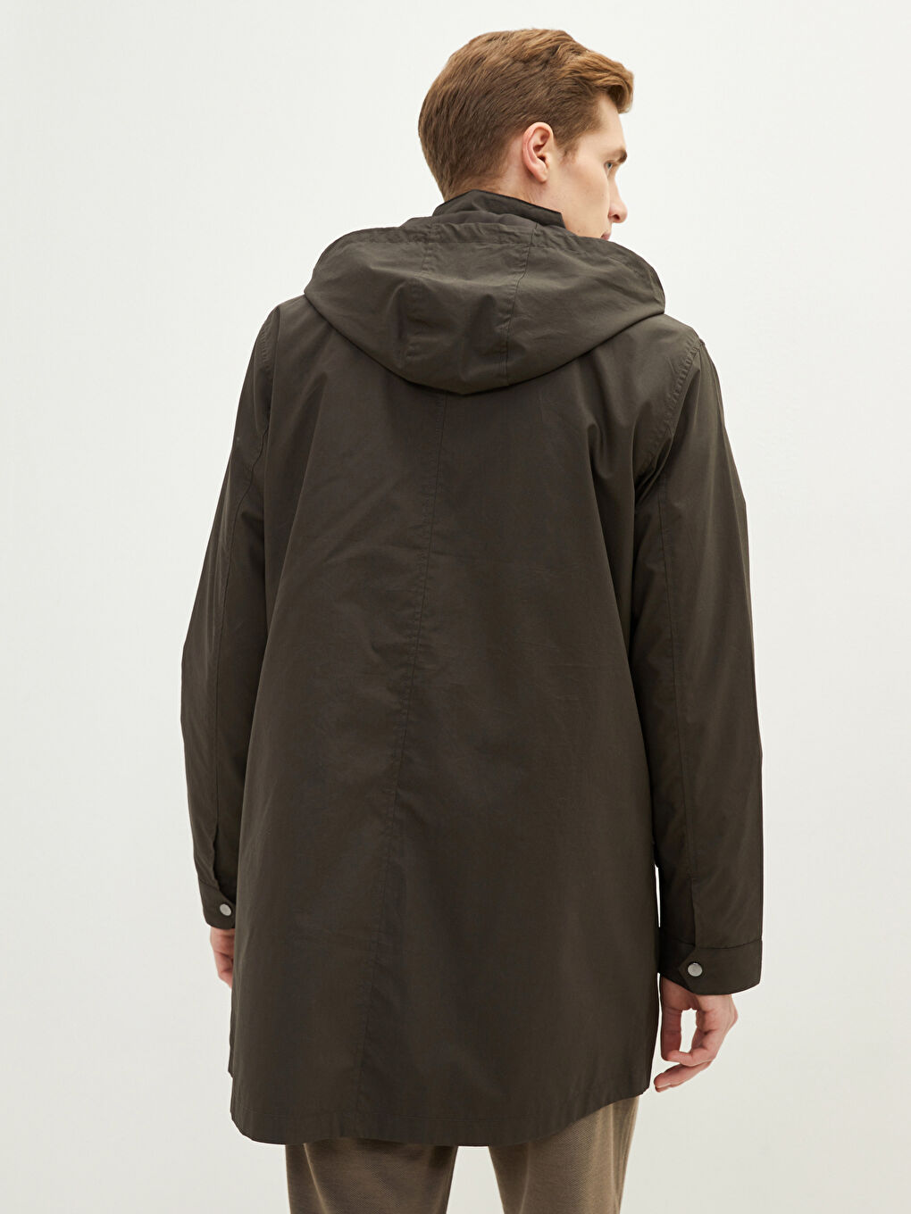 LCWAIKIKI Classic Standard Fit Hooded Thin Men's Coat -S22235Z8-QTR