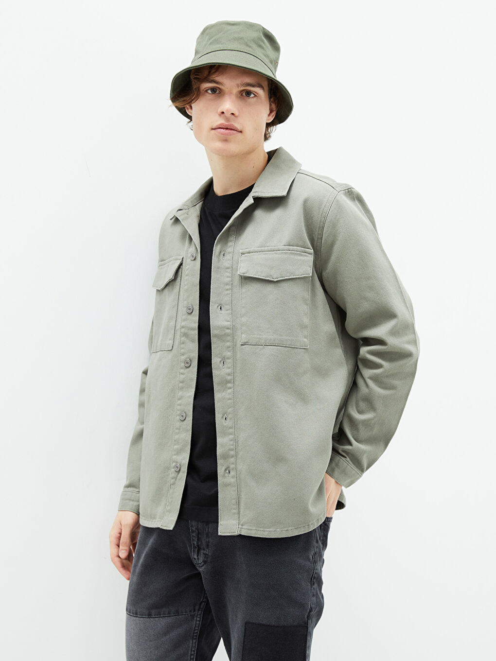 بالطو رفيع ياقة قميص مريح للرجال