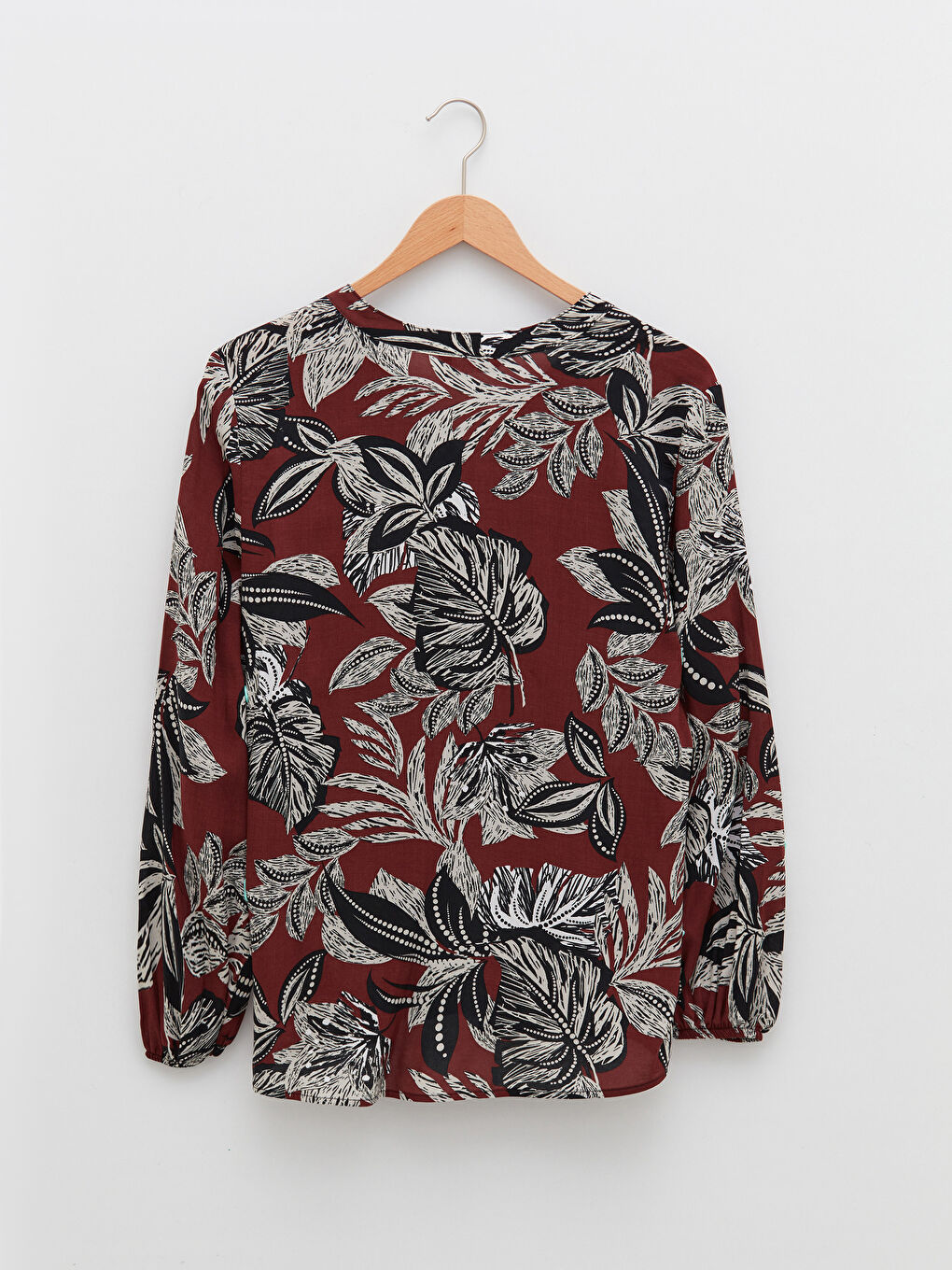 بلوزة للسيدات بأكمام طويلة وياقة مربوطة ونقشة منقوشة من قماش الفيسكوز-6