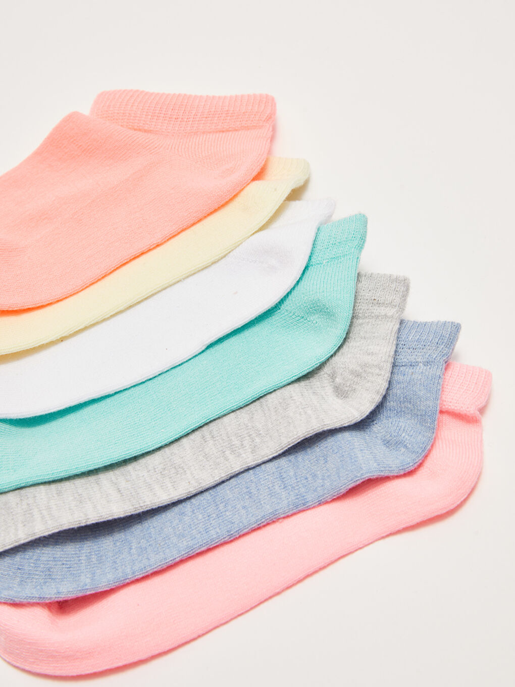 جوارب رياضية بنات سادة - ٧ عبوات-2