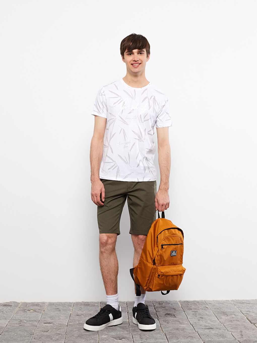 حقيبة ظهر بحافظة كمبيوتر محمول للرجال-2