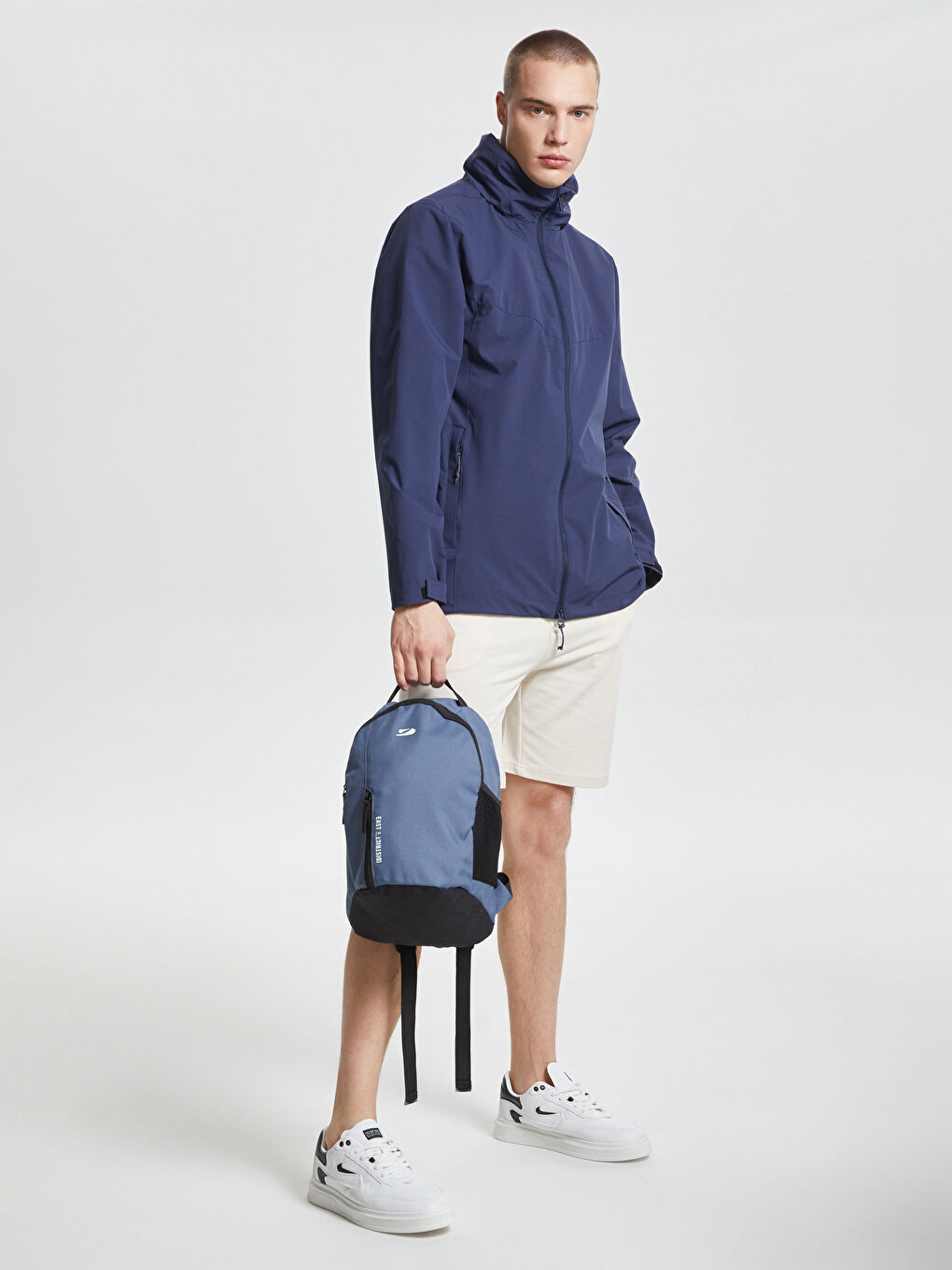 حقيبة ظهر مطبوعة بحروف للرجال-2