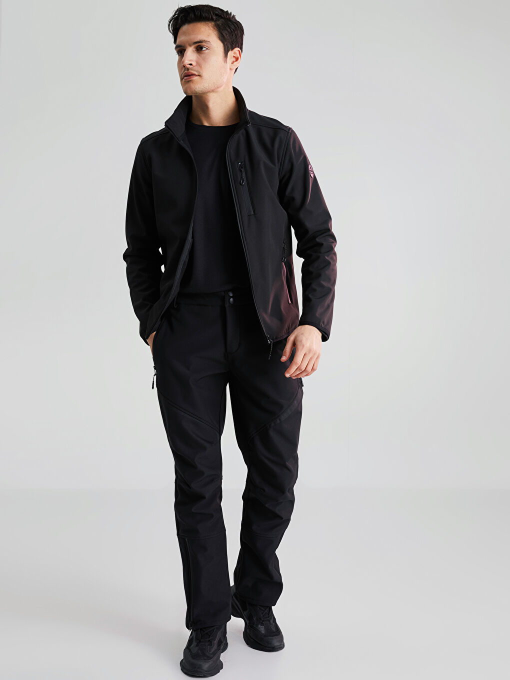 LCW OUTDOOR Siyah Standart Kalıp Kapüşonlu Erkek Mont - 3