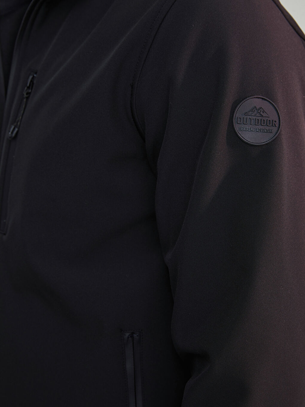 LCW OUTDOOR Siyah Standart Kalıp Kapüşonlu Erkek Mont - 4