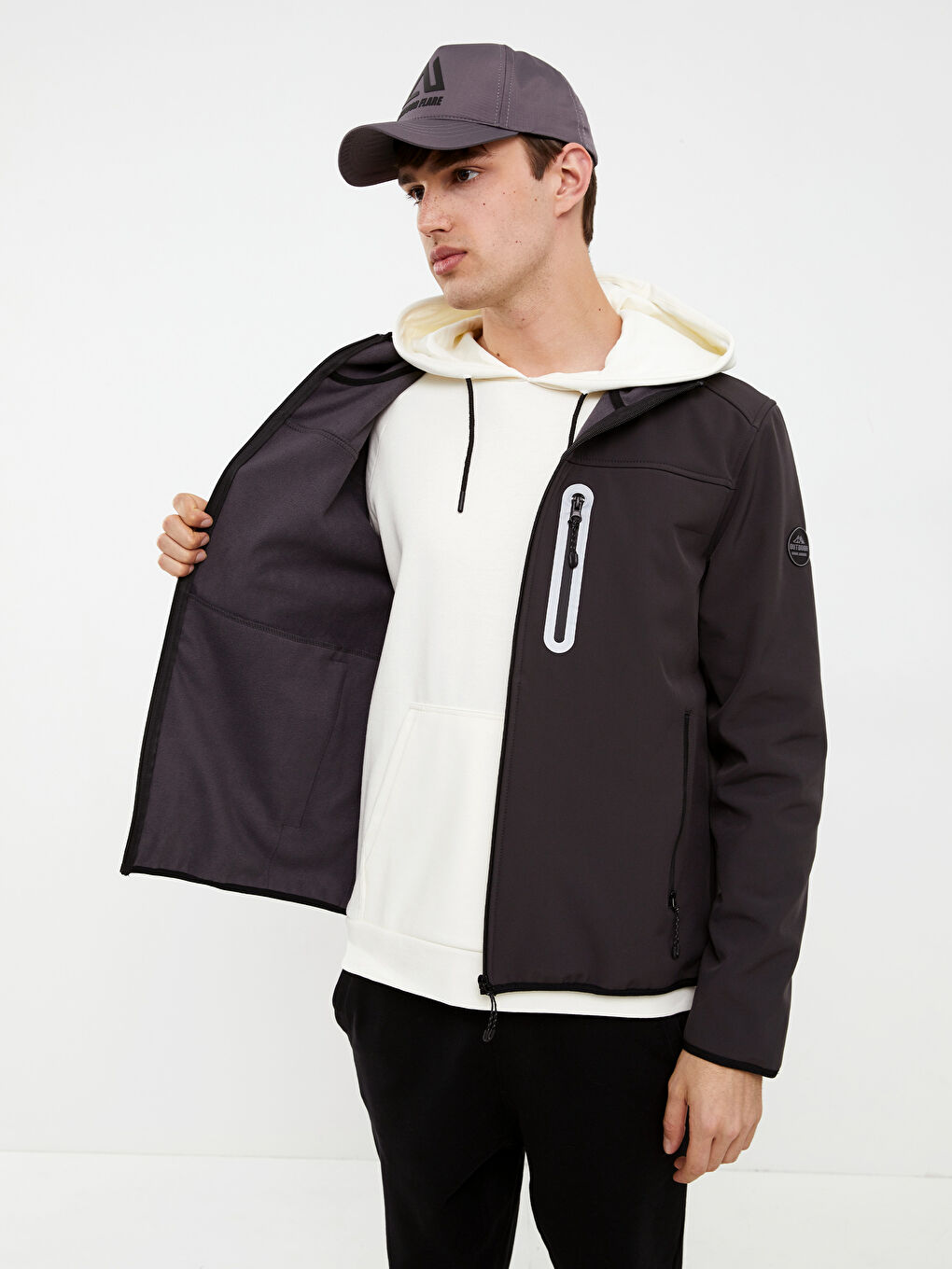 LCW OUTDOOR Gri Standart Kalıp Kapüşonlu Erkek Mont - 1