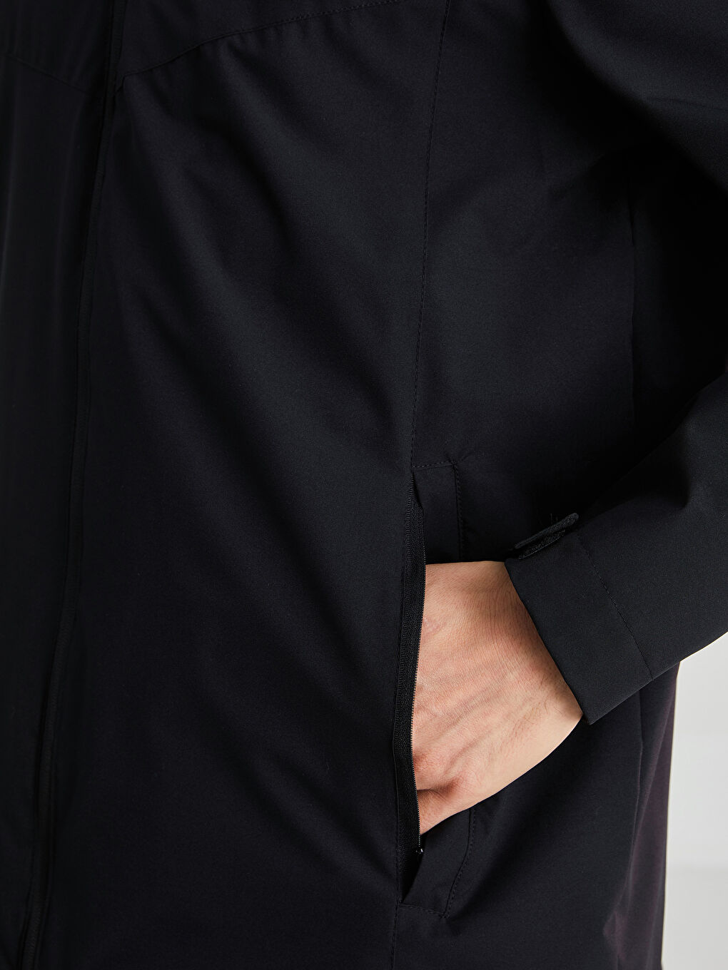 Impermeabil Regular Fit cu Glugă pentru Bărbați-4