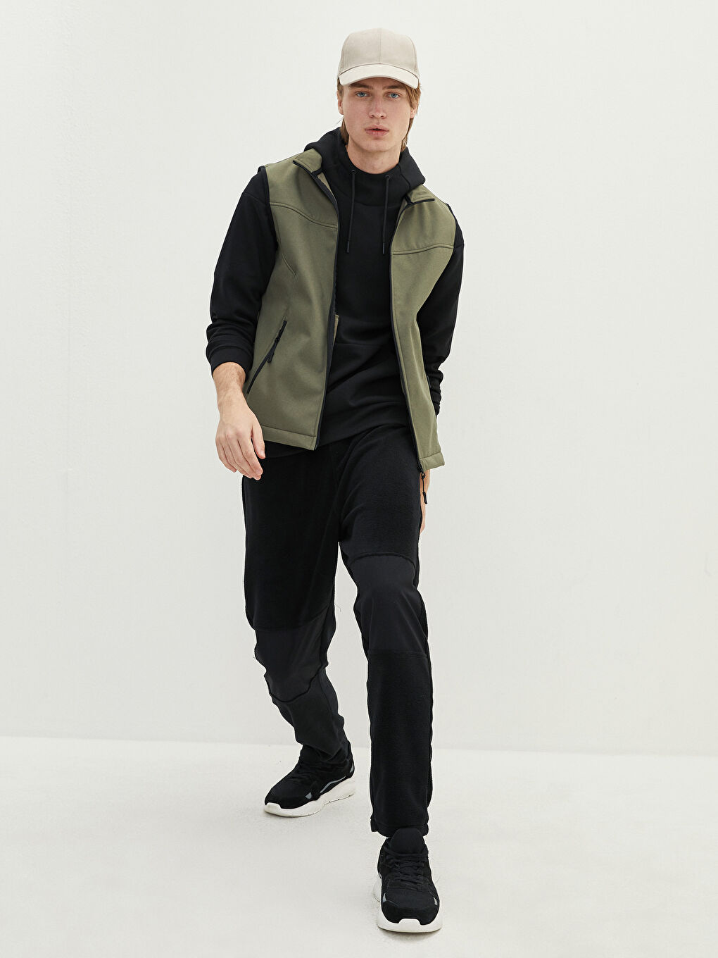 Haki Standart Kalıp Dik Yaka Erkek Yelek-3