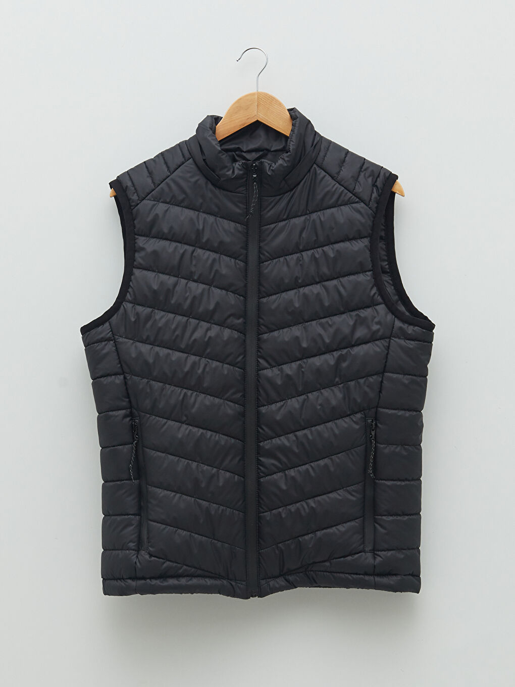 Standard Pattern Men's Vest-6