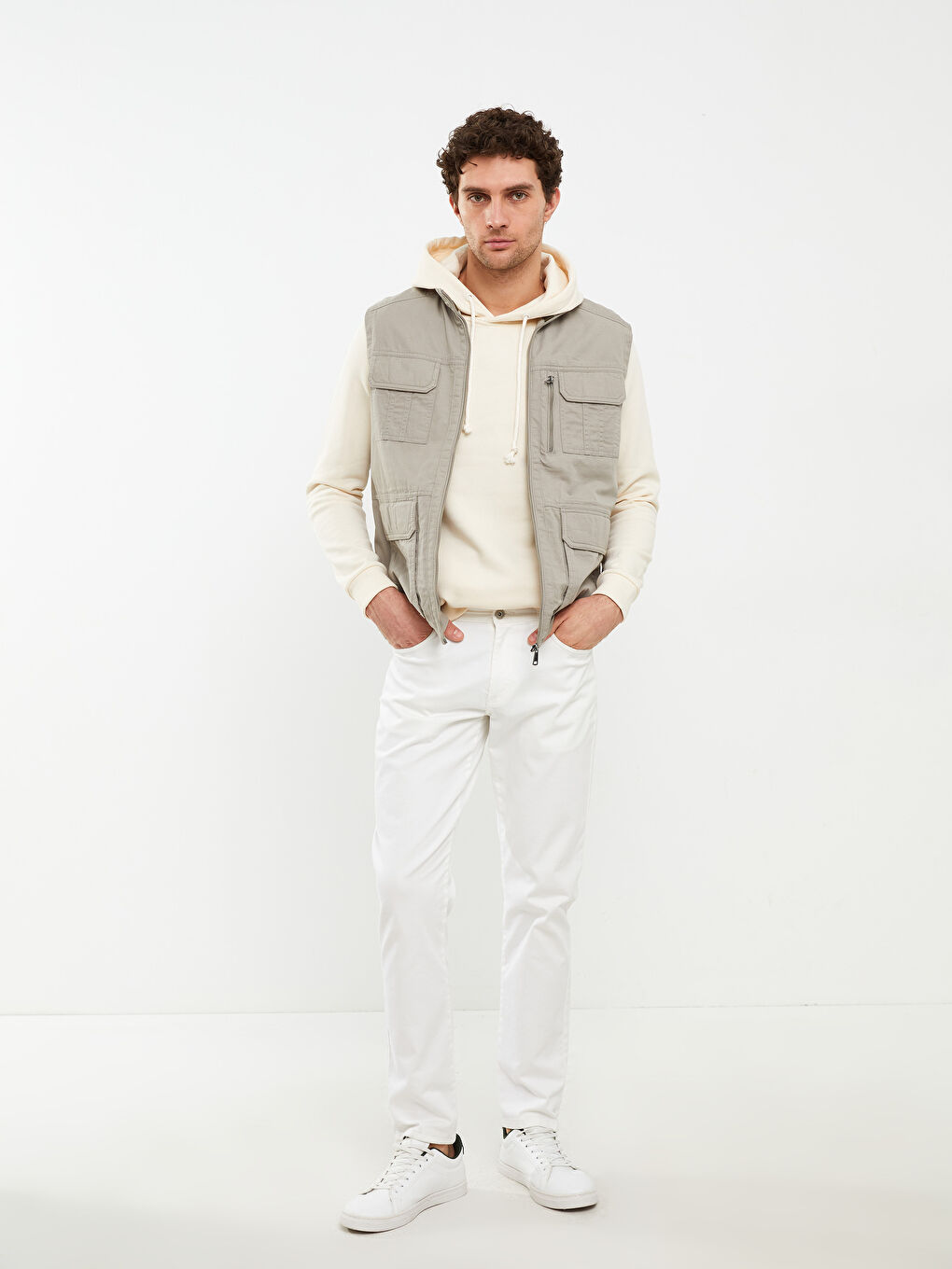 Bej Standart Kalıp Dik Yaka Erkek Avcı Yeleği