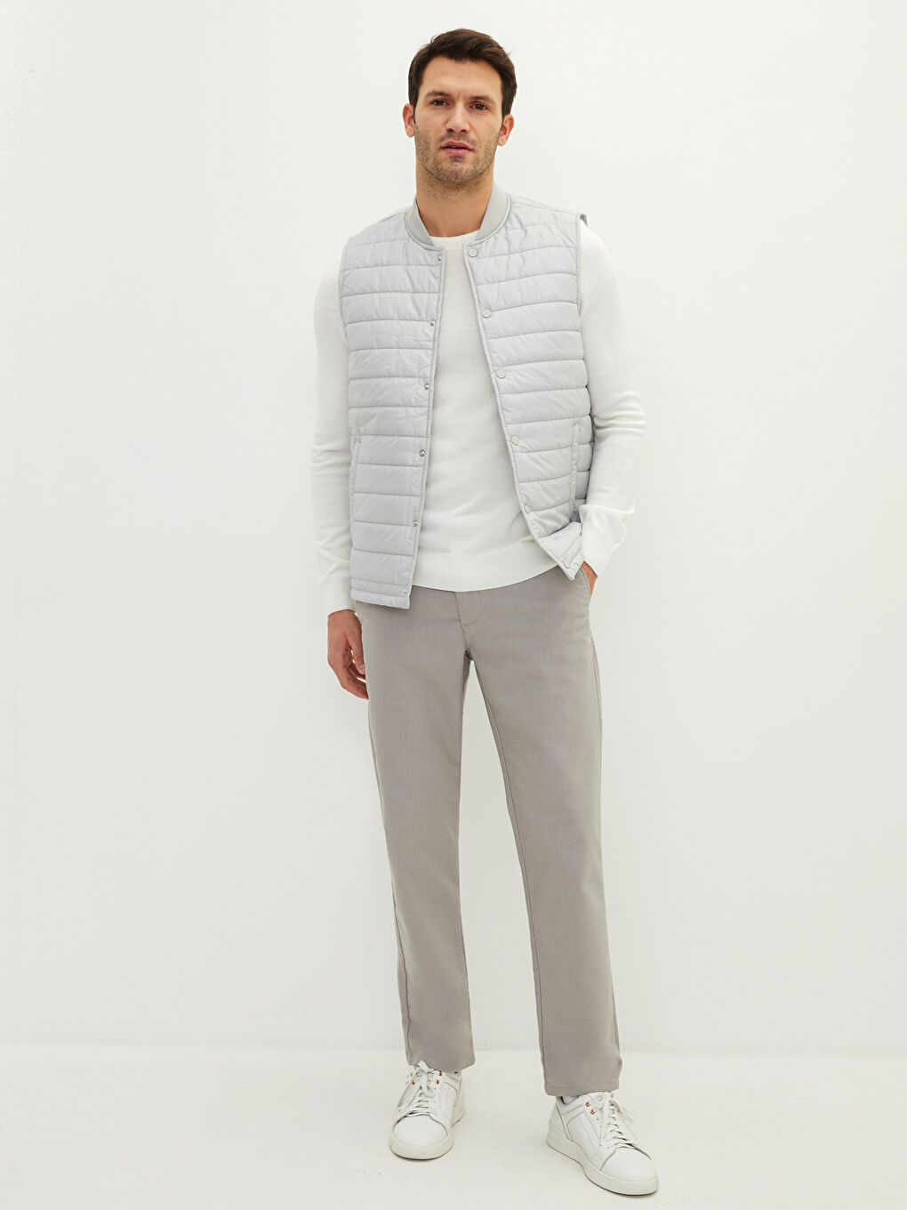 Gri Standart Kalıp Dik Yaka Erkek Yelek-1