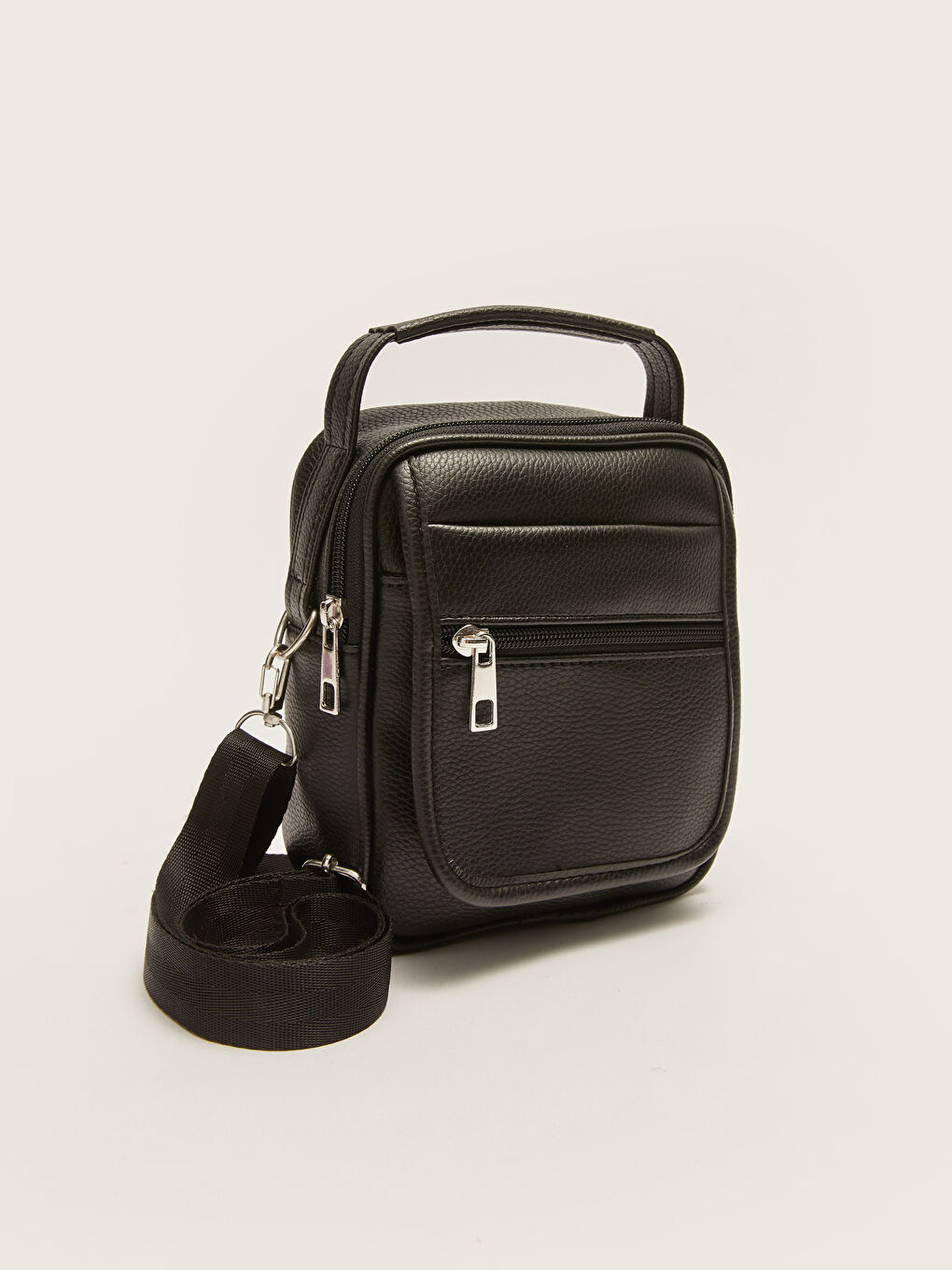 Siyah Deri Görünümlü Erkek El ve Omuz Çantası-1