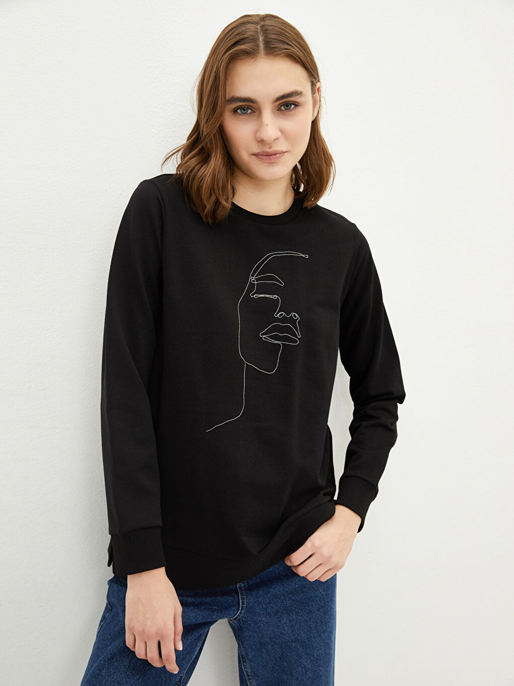 Siyah Bisiklet Yaka Baskılı Uzun Kollu Kadın Sweatshirt