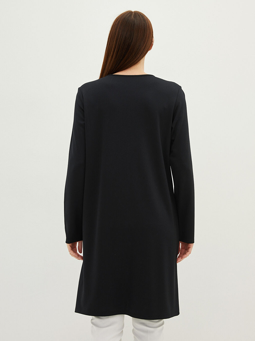 Siyah Bisiklet Yaka Payet İşlemeli Uzun Kollu Kadın Tunik-4