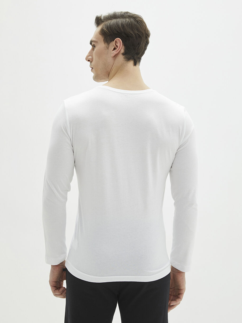 Beyaz Bisiklet Yaka Uzun Kollu Pamuklu Erkek Atlet-4